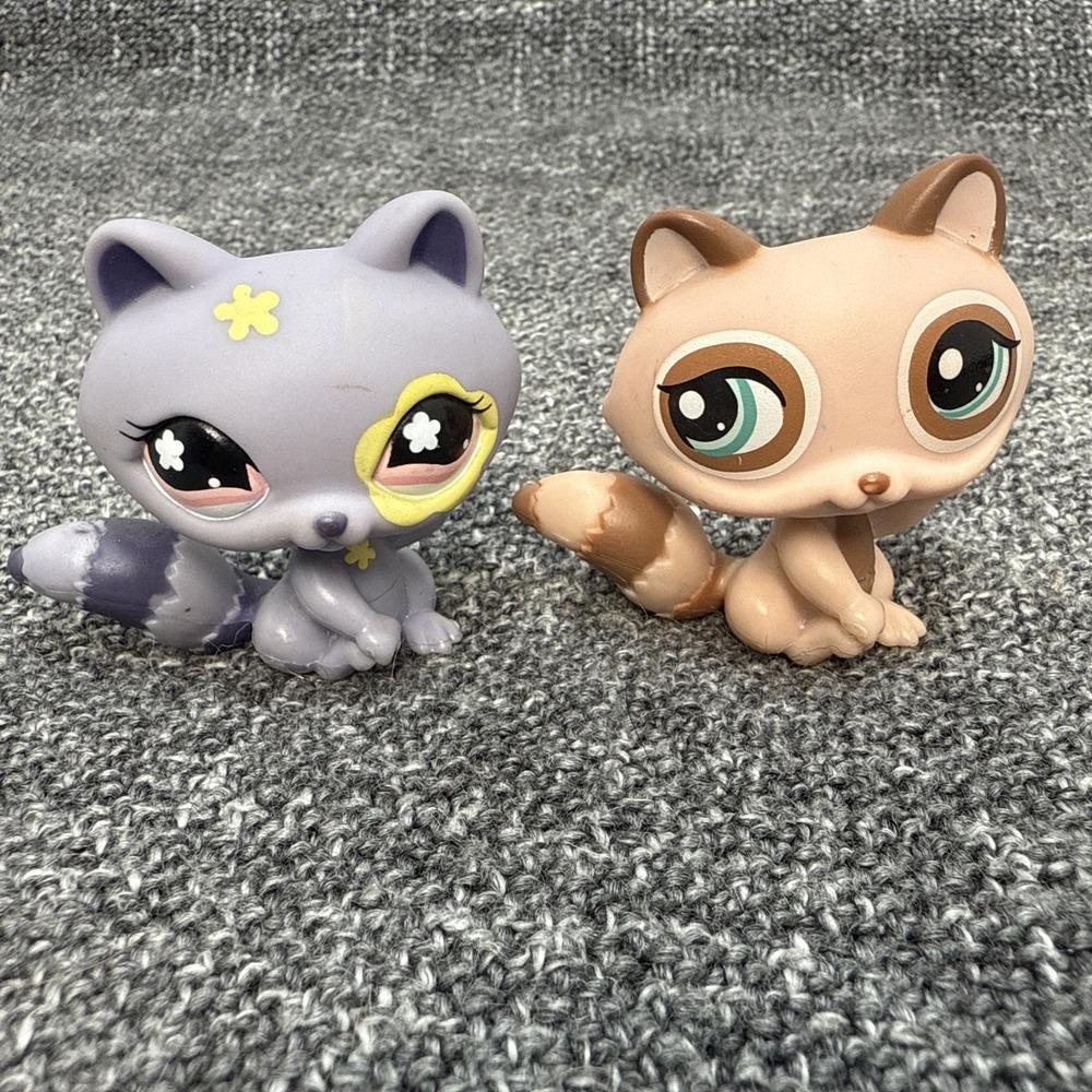 Littlest Pet Shop LPS #597 Raccoon & #1409 Raccoon 2006 Vtg